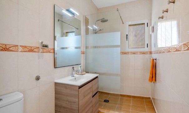 Resale - Freistehende Villa -
Rojales - Benimar 2