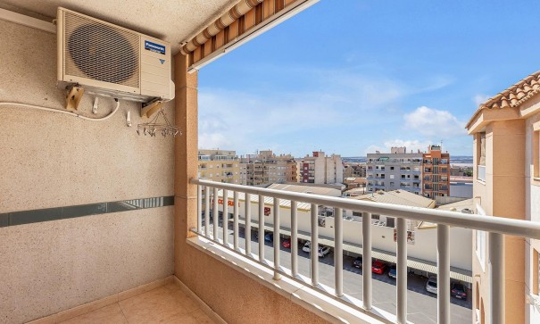 Sale - Apartment Flat -
Torrevieja - El molino