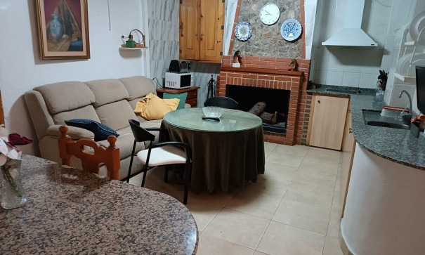 Resale - Finca Landgut -
Yecla