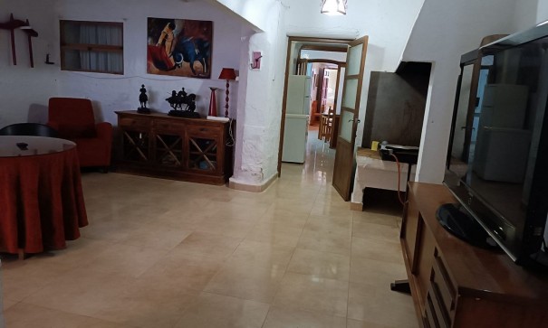 Resale - Finca Landgut -
Yecla