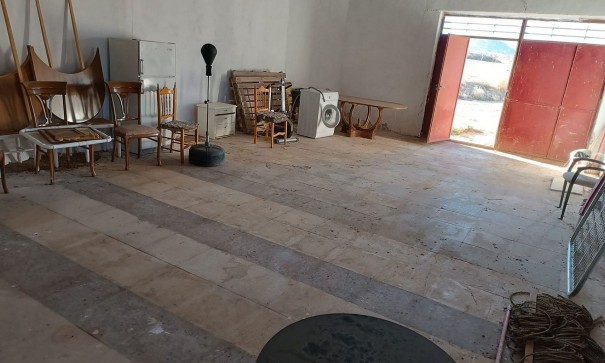 Resale - Finca Landgut -
Yecla