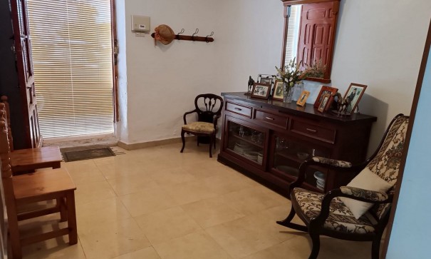 Resale - Finca Landgut -
Yecla