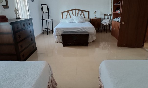 Resale - Finca Landgut -
Yecla