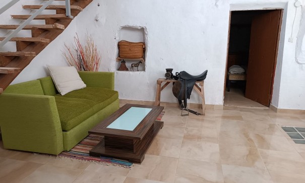 Resale - Finca Landgut -
Yecla