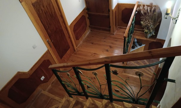 Videresalg - Finca landejendom -
Yecla