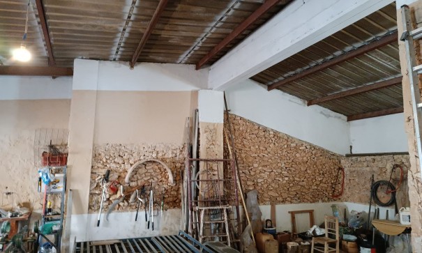 Videresalg - Finca landejendom -
Yecla