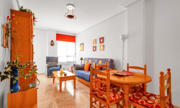 Sale - Apartment Flat -
Torrevieja - Playa de los locos