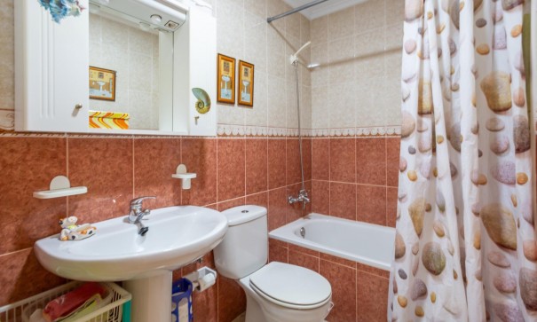 Sale - Apartment Flat -
Torrevieja - Playa de los locos
