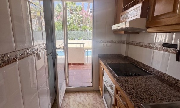 Venta - Chalet Independiente -
Orihuela Costa
