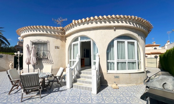 Sale - Detached Villa -
Orihuela Costa - Playa Flamenca