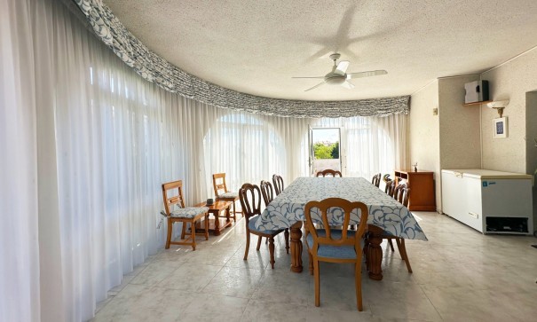 Sale - Detached Villa -
Orihuela Costa - Playa Flamenca