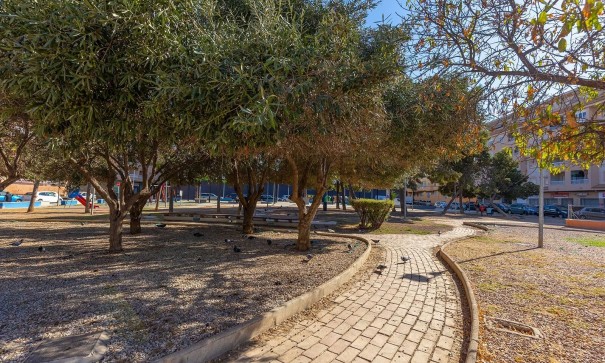 Sale - Apartment Flat -
Torrevieja - El molino