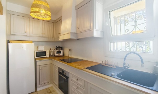 Återförsäljning - Radhus -
Orihuela Costa - Villamartín