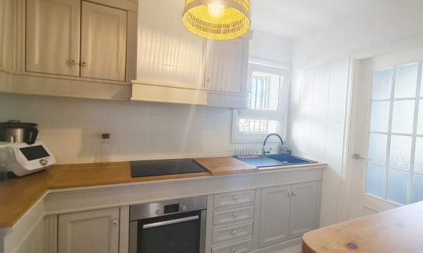 Återförsäljning - Radhus -
Orihuela Costa - Villamartín