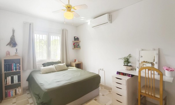 Återförsäljning - Radhus -
Orihuela Costa - Villamartín