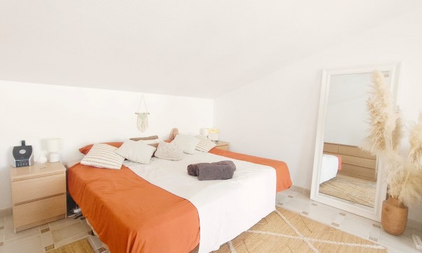 Återförsäljning - Radhus -
Orihuela Costa - Villamartín