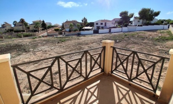 Sale - Detached Villa -
Orihuela