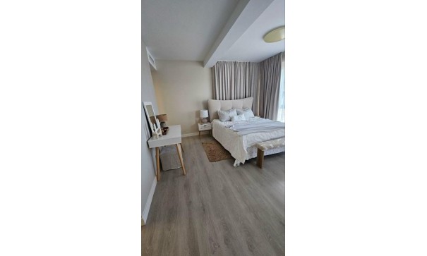 Venta - Villa adosada -
Orihuela