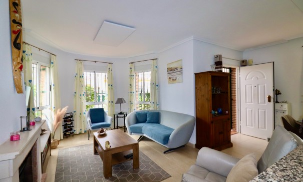 Resale - Freistehende Villa -
Guardamar del Segura - El Raso