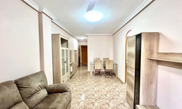 Sale - Apartment Flat -
Torrevieja - Estacion de autobuses