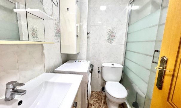 Sale - Apartment Flat -
Torrevieja - Estacion de autobuses