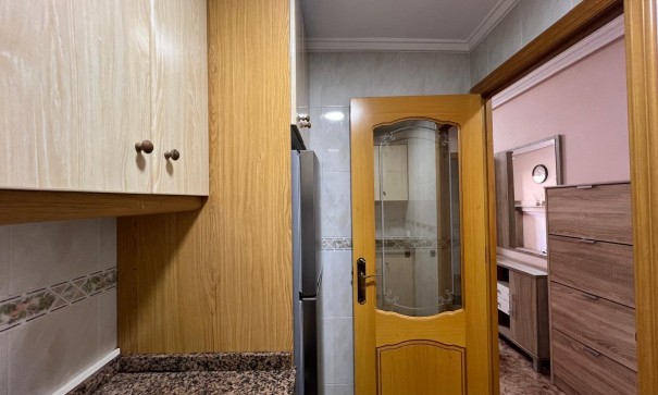 Sale - Apartment Flat -
Torrevieja - Estacion de autobuses