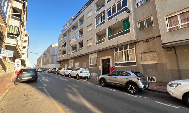 Sale - Apartment Flat -
Torrevieja - Estacion de autobuses