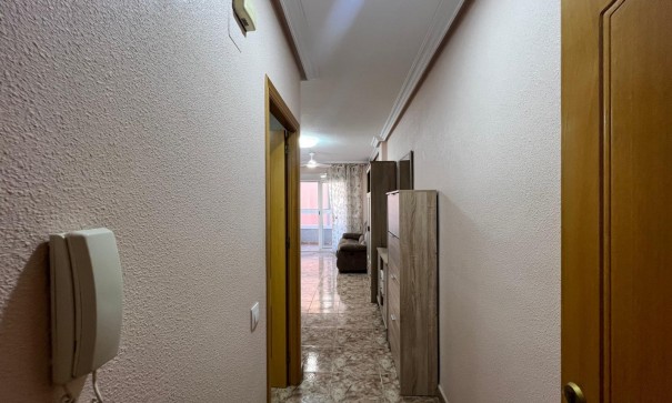 Sale - Apartment Flat -
Torrevieja - Estacion de autobuses