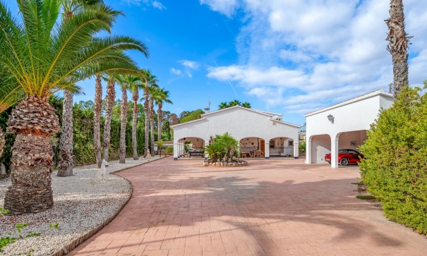 Sale - Detached Villa -
Elche - Elche/Elx