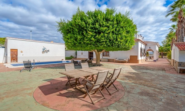 Sale - Detached Villa -
Elche - Elche/Elx