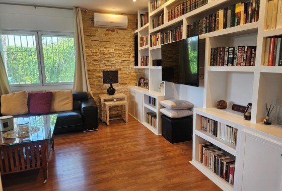 Resale - Finca Landgut -
Elche