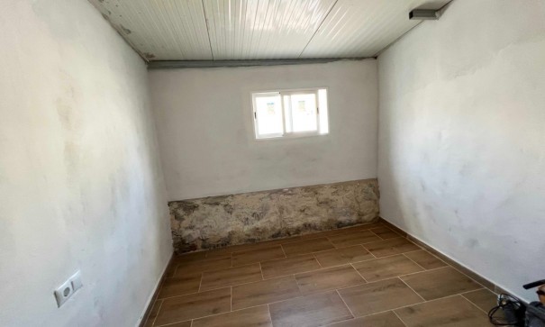 Revente - Maison de ville -
Hondón de los Fráiles