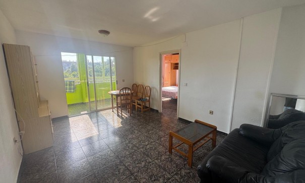 Herverkoop - Apartement Flat -
Torrevieja - Playa del Acequión