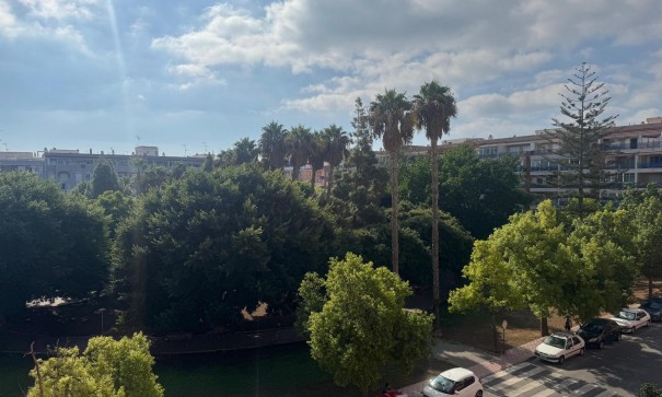 Herverkoop - Apartement Flat -
Torrevieja - Playa del Acequión