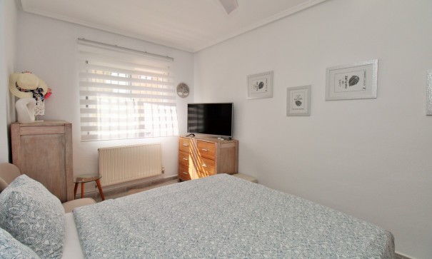 Herverkoop - Vrijstaande Villa -
Villamartín