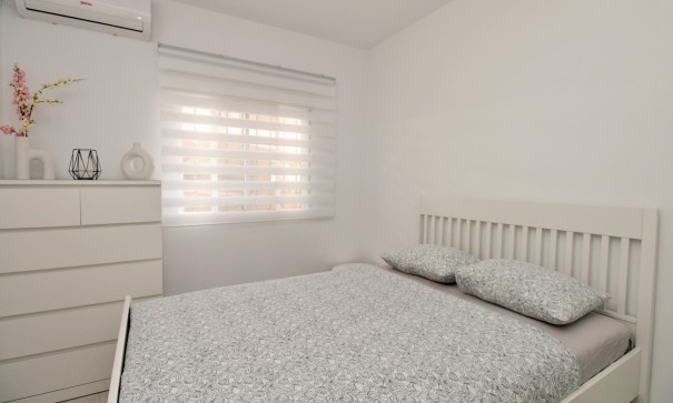 Herverkoop - Vrijstaande Villa -
Villamartín