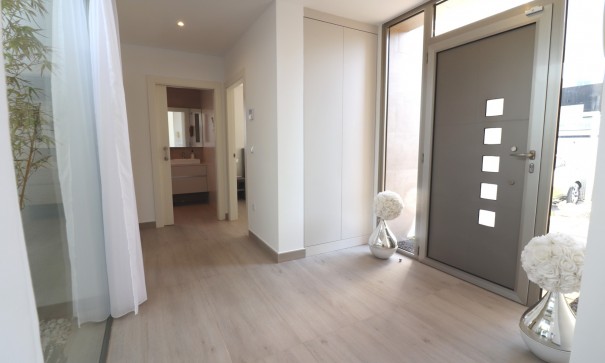 Venta - Chalet Independiente -
Benijofar - Benijofar - Village