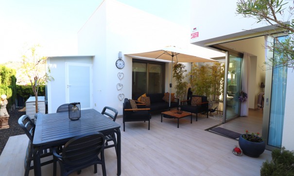 Venta - Chalet Independiente -
Benijofar - Benijofar - Village