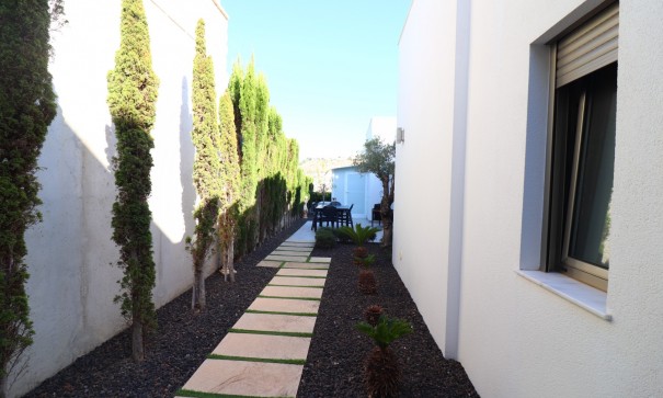 Venta - Chalet Independiente -
Benijofar - Benijofar - Village