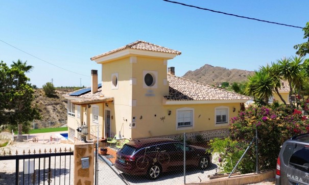 Videresalg - Fritliggende villa -
Abanilla