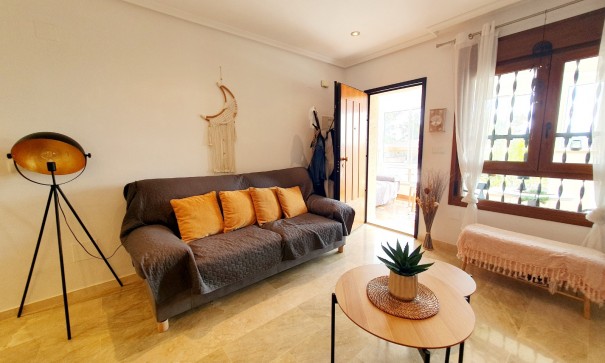 Sale - Apartment Flat -
Orihuela Costa - Villamartín