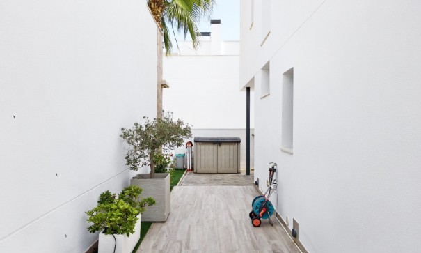 Sale - Detached Villa -
Orihuela Costa - Lomas de Cabo Roig