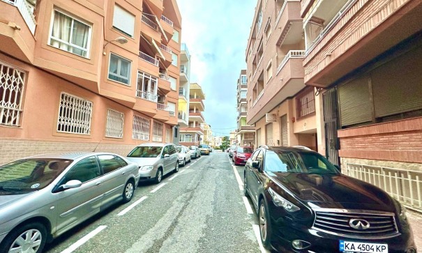 Sale - Apartment Flat -
Torrevieja - Centro