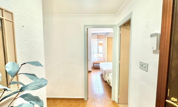 Sale - Apartment Flat -
Torrevieja - Centro