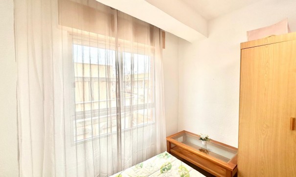 Sale - Apartment Flat -
Torrevieja - Centro