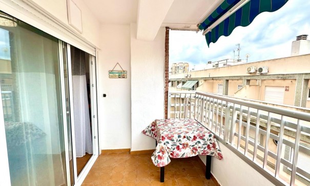 Sale - Apartment Flat -
Torrevieja - Centro