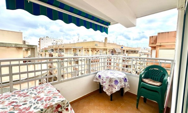 Sale - Apartment Flat -
Torrevieja - Centro