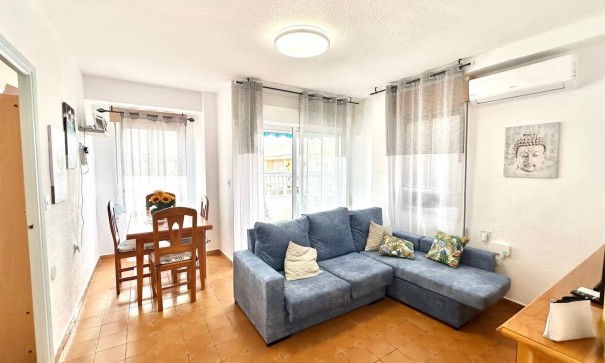 Sale - Apartment Flat -
Torrevieja - Centro