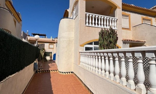 Återförsäljning - Lägenhet lägenhet -
Torrevieja