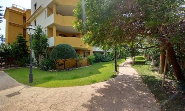 Sale - Apartment Flat -
Punta Prima